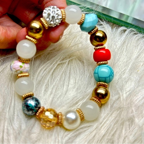 Two stretch Lucite Women’s Bracelet Bunde - Picture 8 of 9